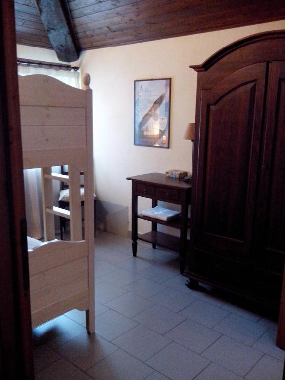Locanda Del Sorriso Энтраккуе Номер фото
